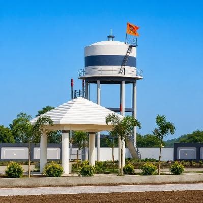 Overhead water tank