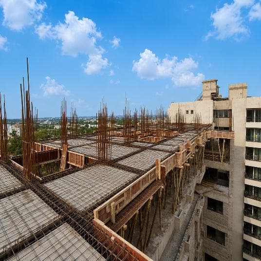 Multi-storey RCC structure with column starters