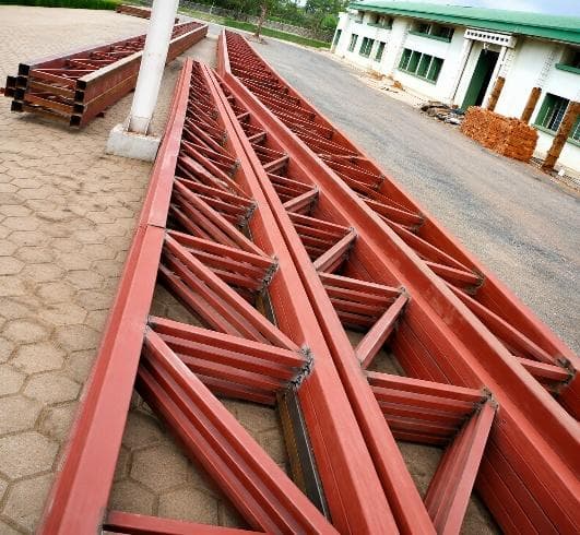Fabricated steel trusses on site